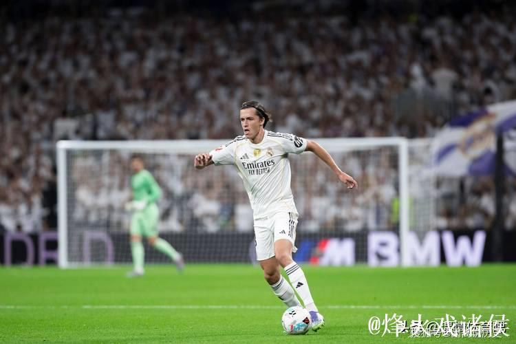 皇马主帅还没过关！2天后西甲非胜不可，输球或走人，2巨星能救他