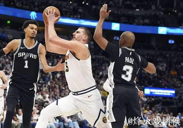 文班35+18完胜约基奇41+18 马刺力克掘金 国王击败灰熊